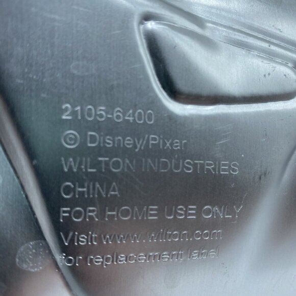 Wilton Disney Pixar Lightning McQueen Cake Pan Kids Birthday Party 2105-6400 - Picture 2 of 6